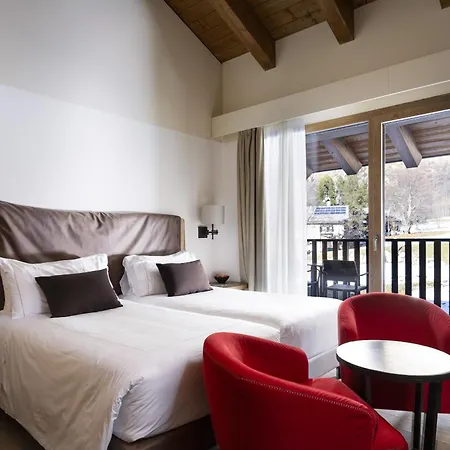 Grand Mont Blanc, By R Collection 5* Courmayeur