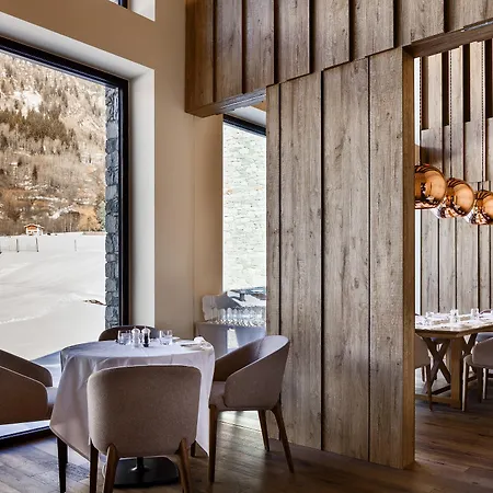 Hotel Grand Mont Blanc, By R Collection 5*