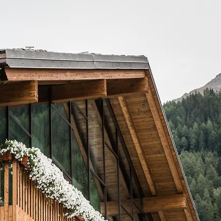 Ξενοδοχείο Grand Mont Blanc, By R Collection Κουρμαγιέρ