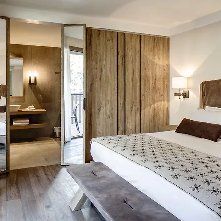 Grand Mont Blanc, By R Collection 5*