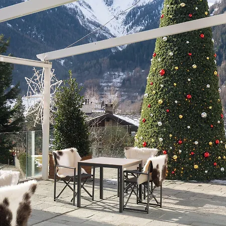 Grand Mont Blanc, By R Collection فندق