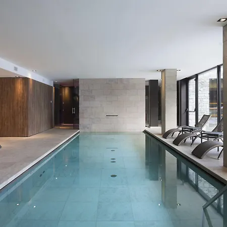 Grand Mont Blanc, By R Collection 5*