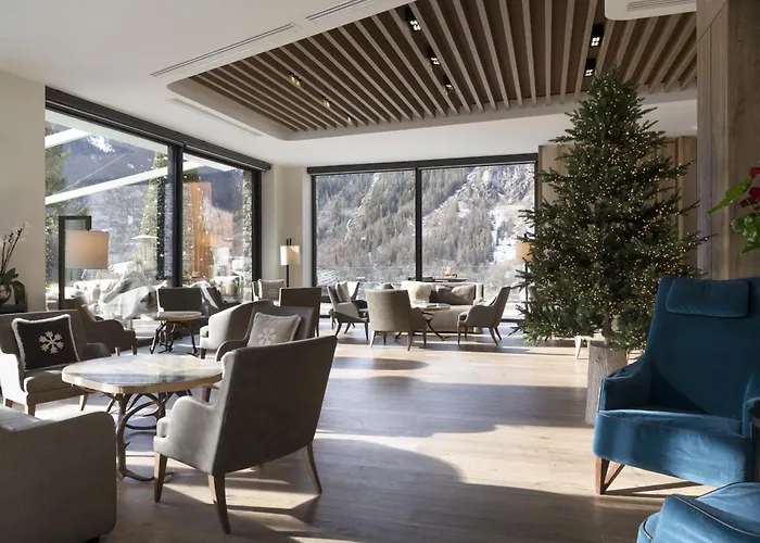 Отель Grand Mont Blanc, By R Collection 5*