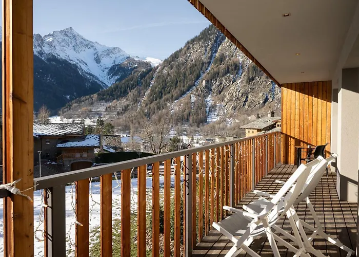 Grand Mont Blanc, By R Collection Отель