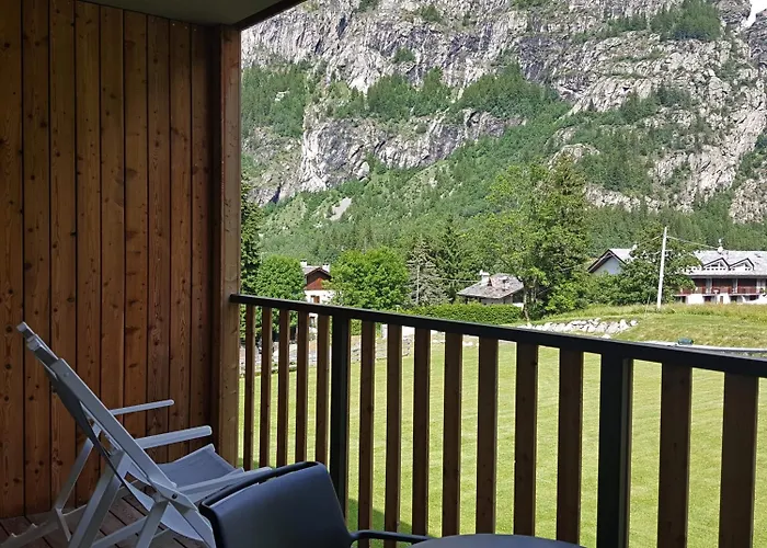 Отель Grand Mont Blanc, By R Collection Курмайор