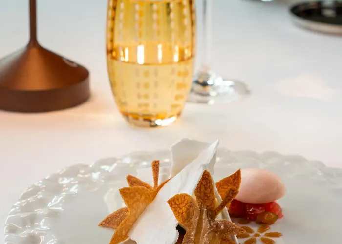 Grand Mont Blanc, By R Collection Hotel Courmayeur